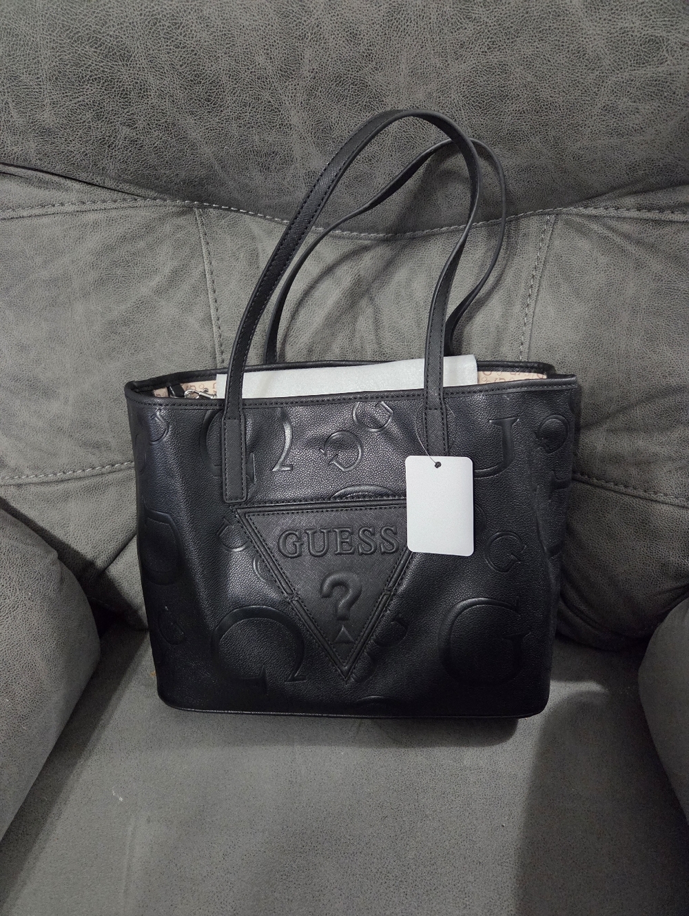 Guess Tote